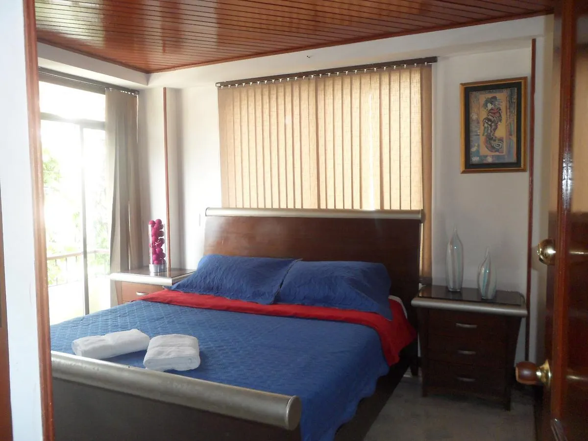 Casa Impacto - Ciudad Jardin Hostel Cali