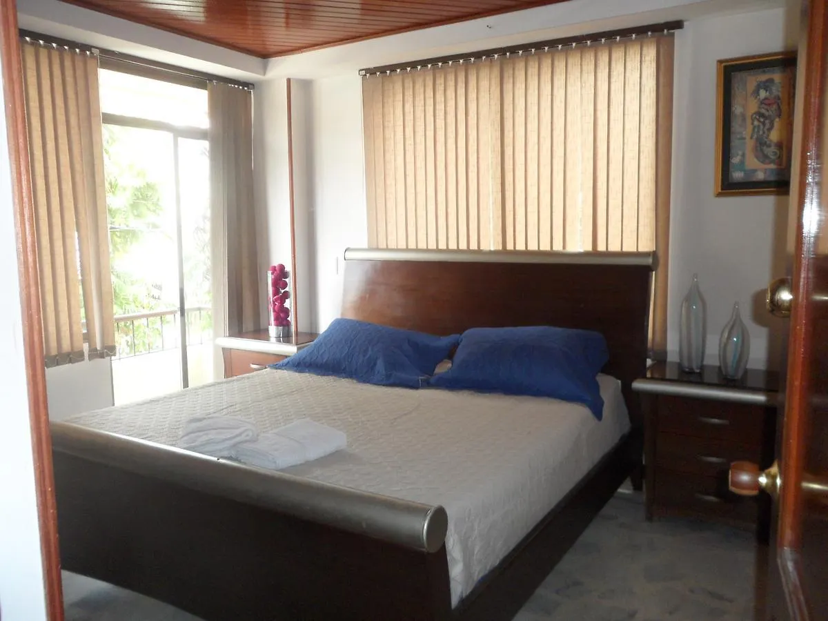 Casa Impacto - Ciudad Jardin Hostel Cali Colombia