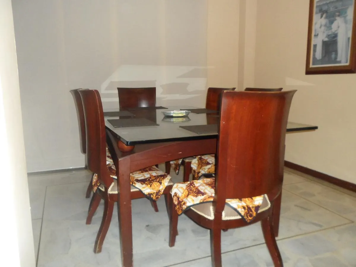 Casa Impacto - Ciudad Jardin Hostel Cali